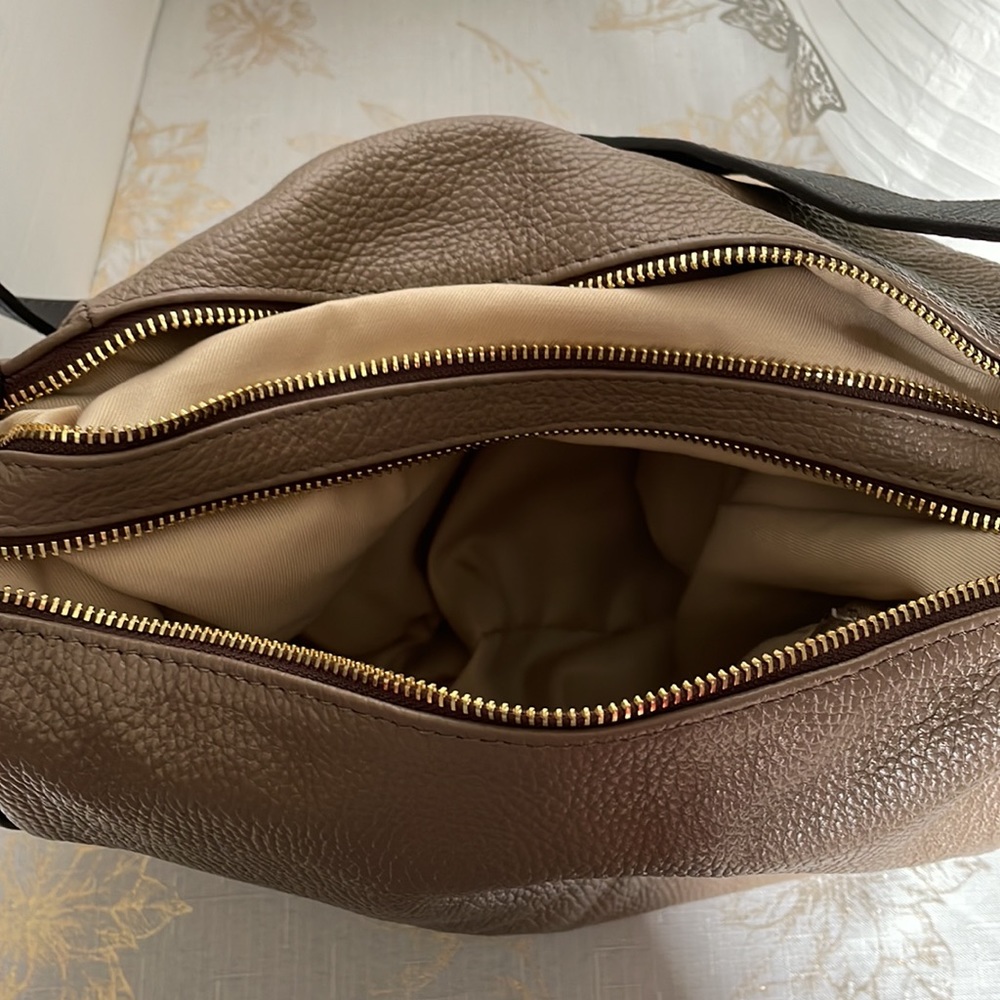 Valentina Tan Convertible Handmade Italian Bag - Picture 6 of 10